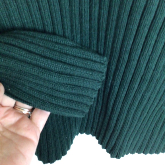 Lauren by RL ribbed sweater knit in Hunter green w/zipper - Picture 6 of 16